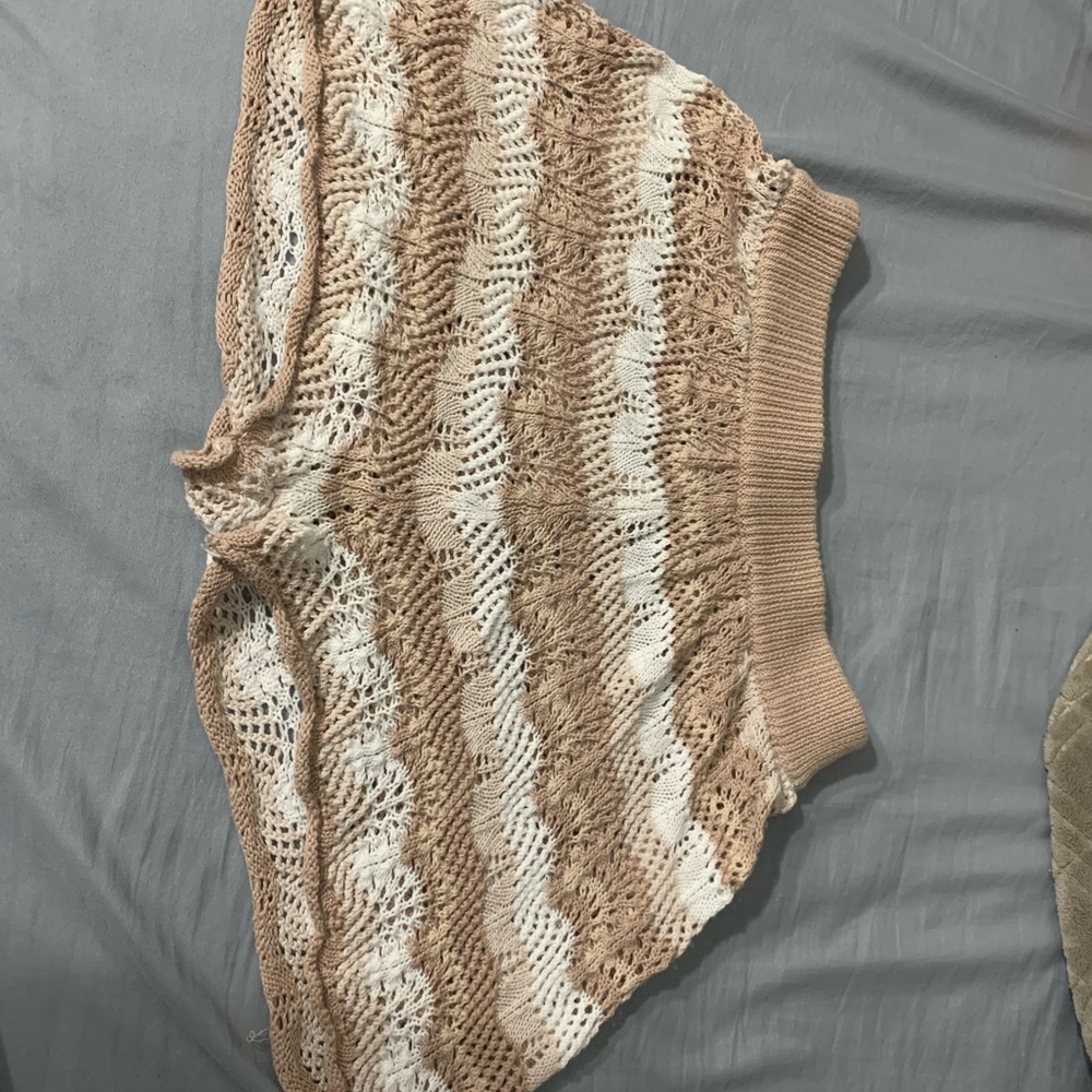 Princess Polly Beige and White Knit cover up shorts